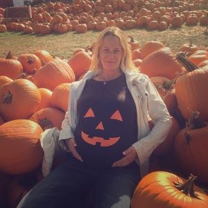 Tops - Maternity pumpkin shirt (medium) Tops - Maternity pumpkin shirt (medium)